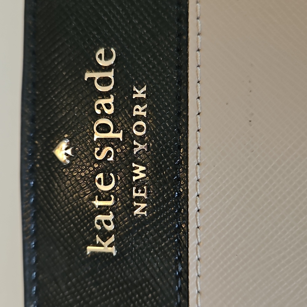 NWT Kate Spade Cameron Slim Bifold Wallet Warm Beige Multi Colorblock WLR00122 - Picture 2 of 9